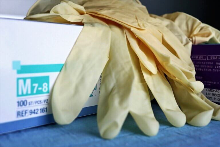 Latex gloves Latex gloves
